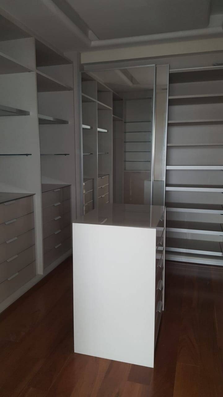 Apartamento à venda com 3 quartos, 350m² - Foto 14