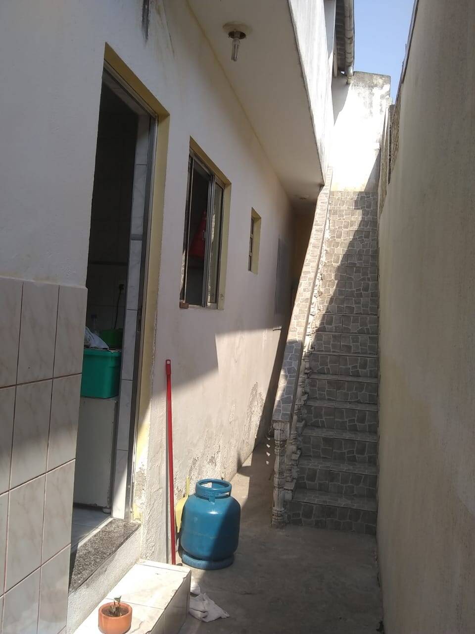 Casa à venda com 2 quartos, 160m² - Foto 10