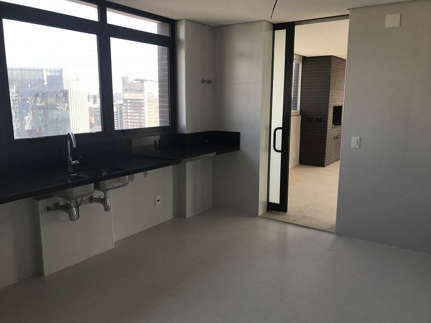 Apartamento à venda com 3 quartos, 322m² - Foto 5