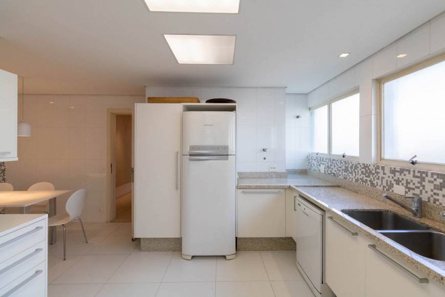 Apartamento à venda com 4 quartos, 354m² - Foto 8