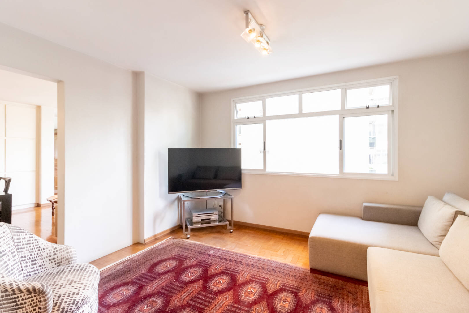 Apartamento à venda com 3 quartos, 181m² - Foto 11