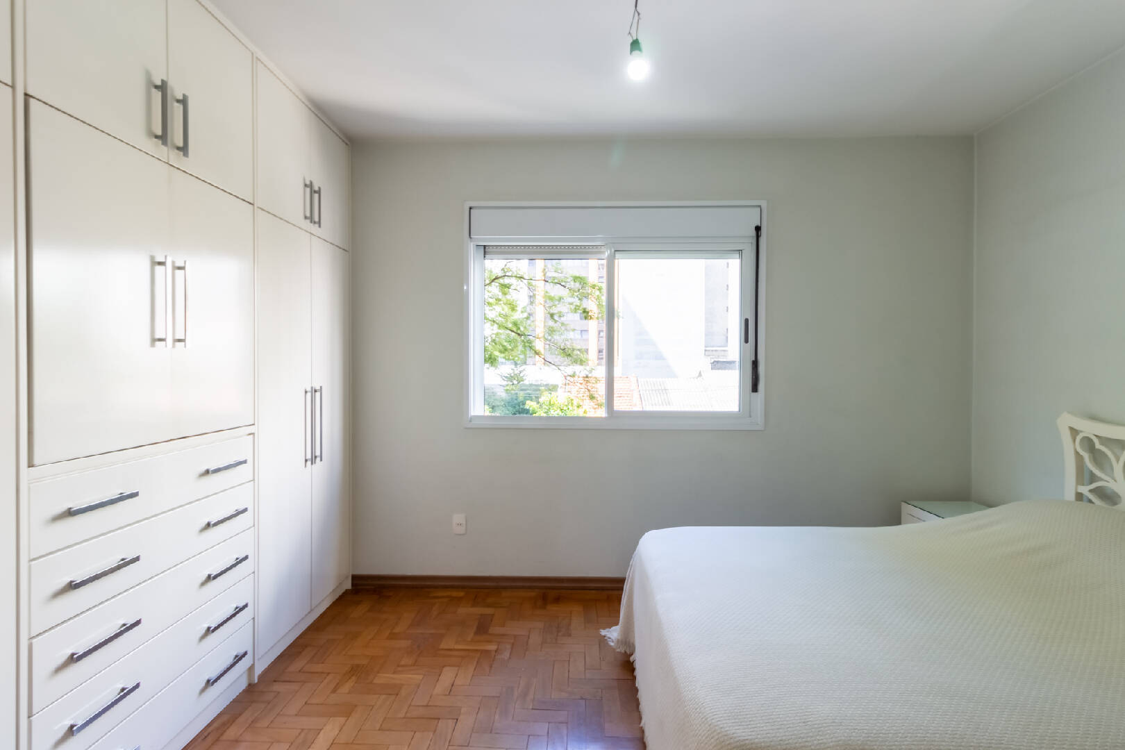 Apartamento à venda com 3 quartos, 181m² - Foto 30