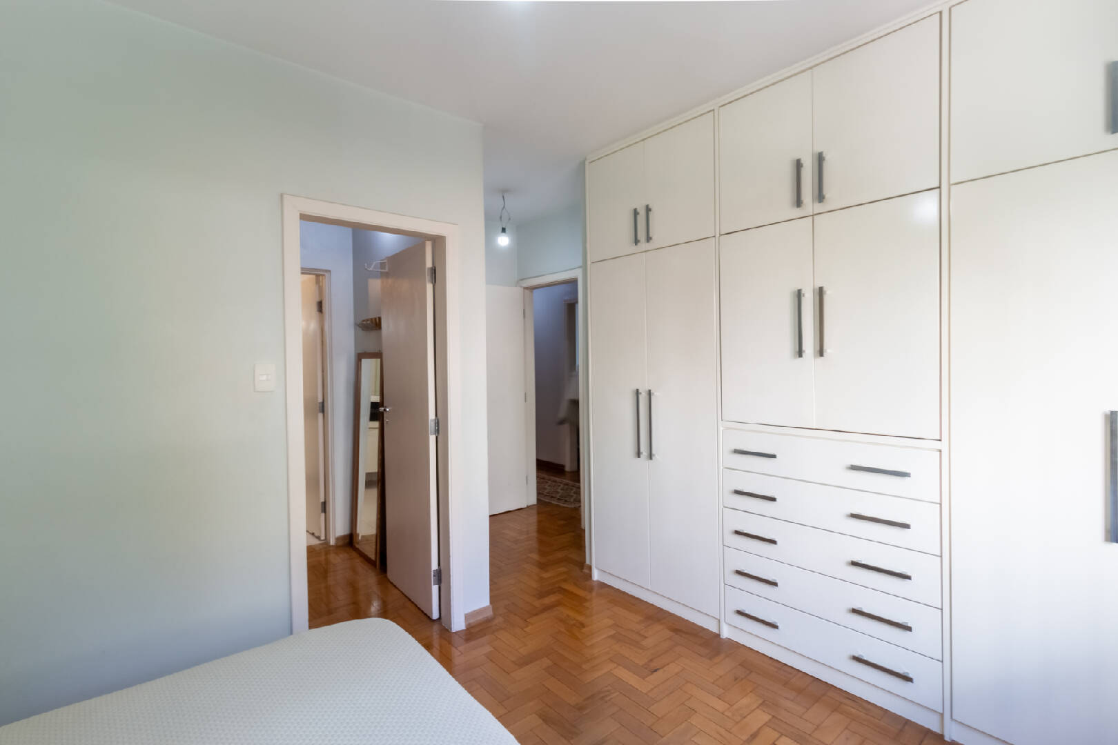 Apartamento à venda com 3 quartos, 181m² - Foto 33