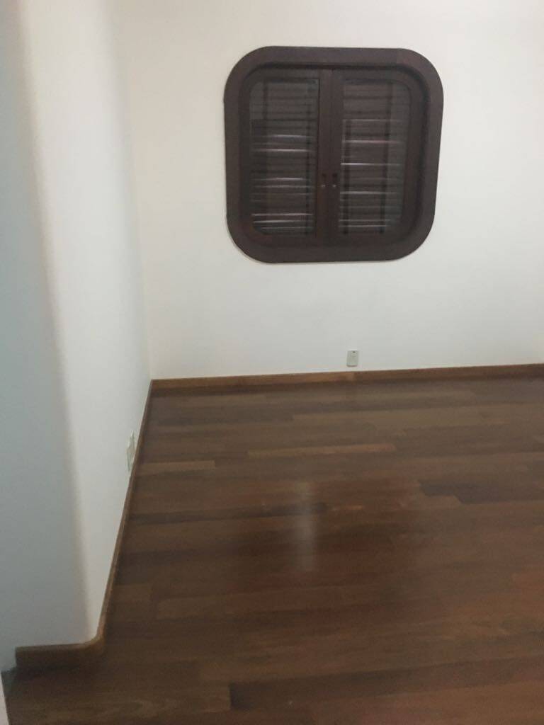 Apartamento à venda com 3 quartos, 240m² - Foto 17