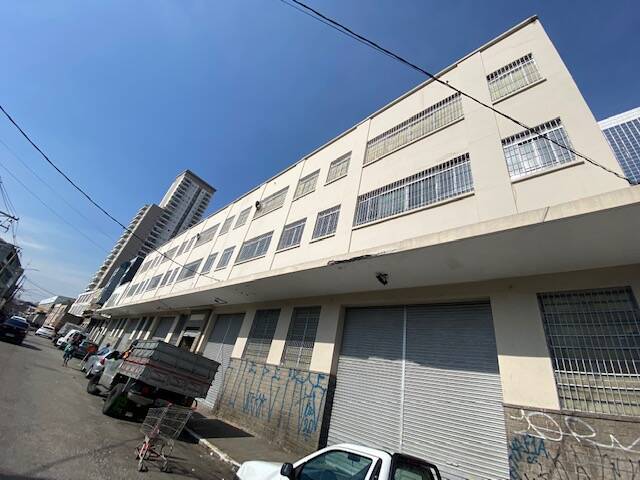 Depósito-Galpão, 3500 m² - Foto 2