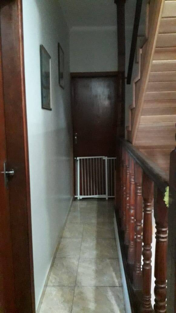 Sobrado à venda com 6 quartos, 244m² - Foto 17