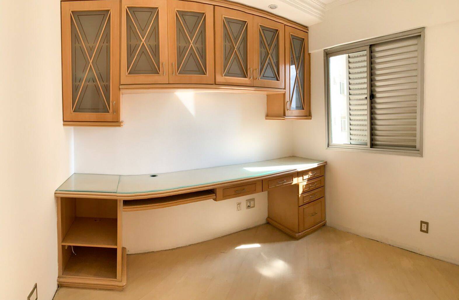 Apartamento à venda com 3 quartos, 82m² - Foto 12