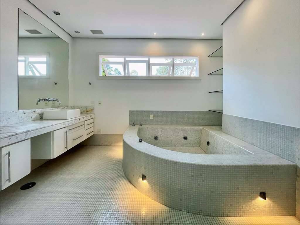 Casa de Condomínio à venda com 6 quartos, 659m² - Foto 34