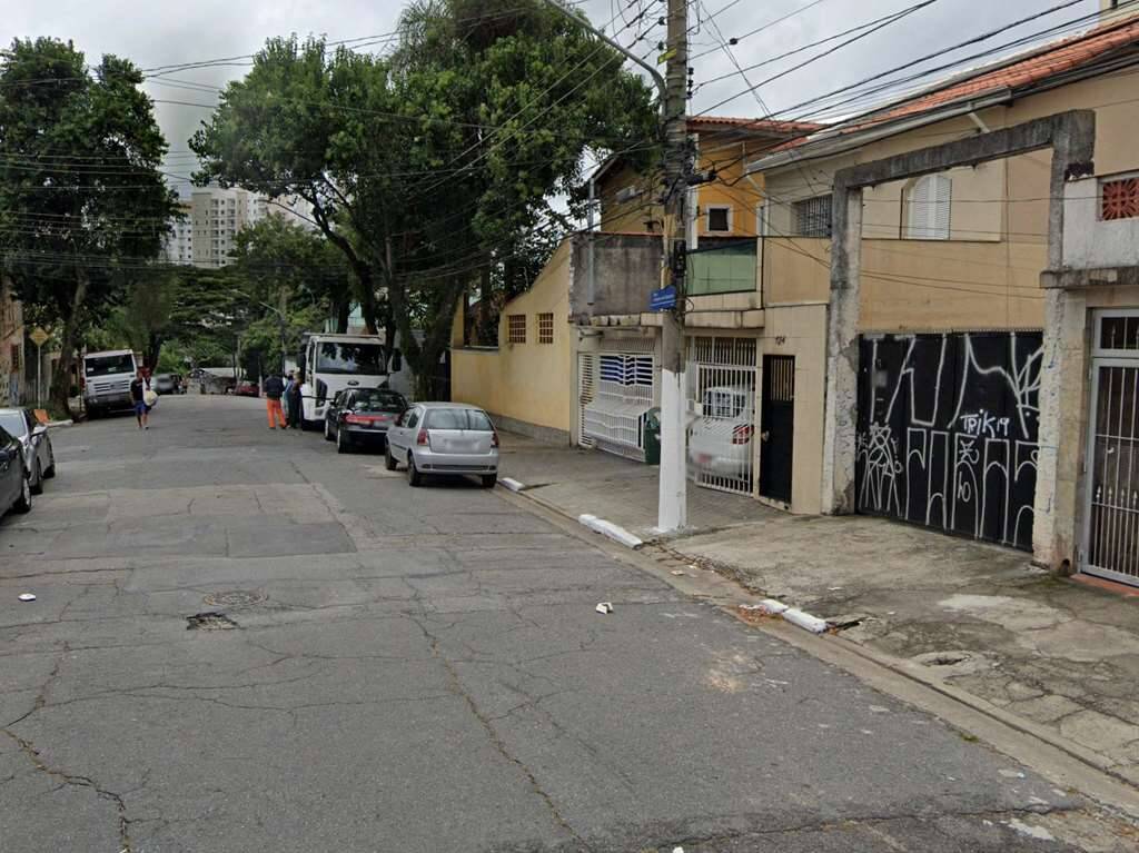 Sobrado à venda com 2 quartos, 130m² - Foto 2