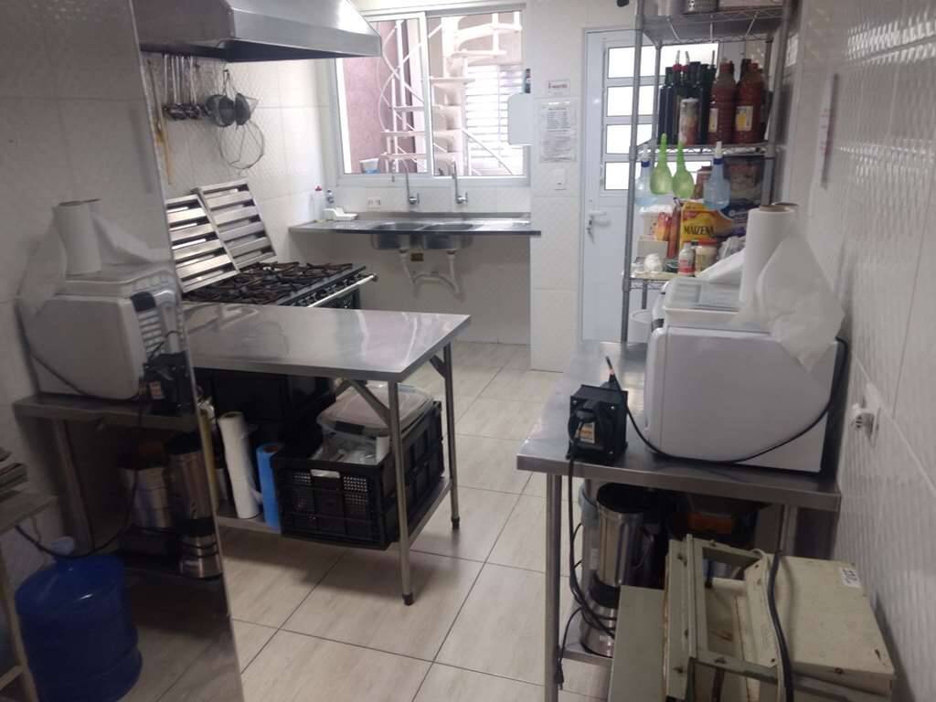 Sobrado à venda com 2 quartos, 130m² - Foto 11