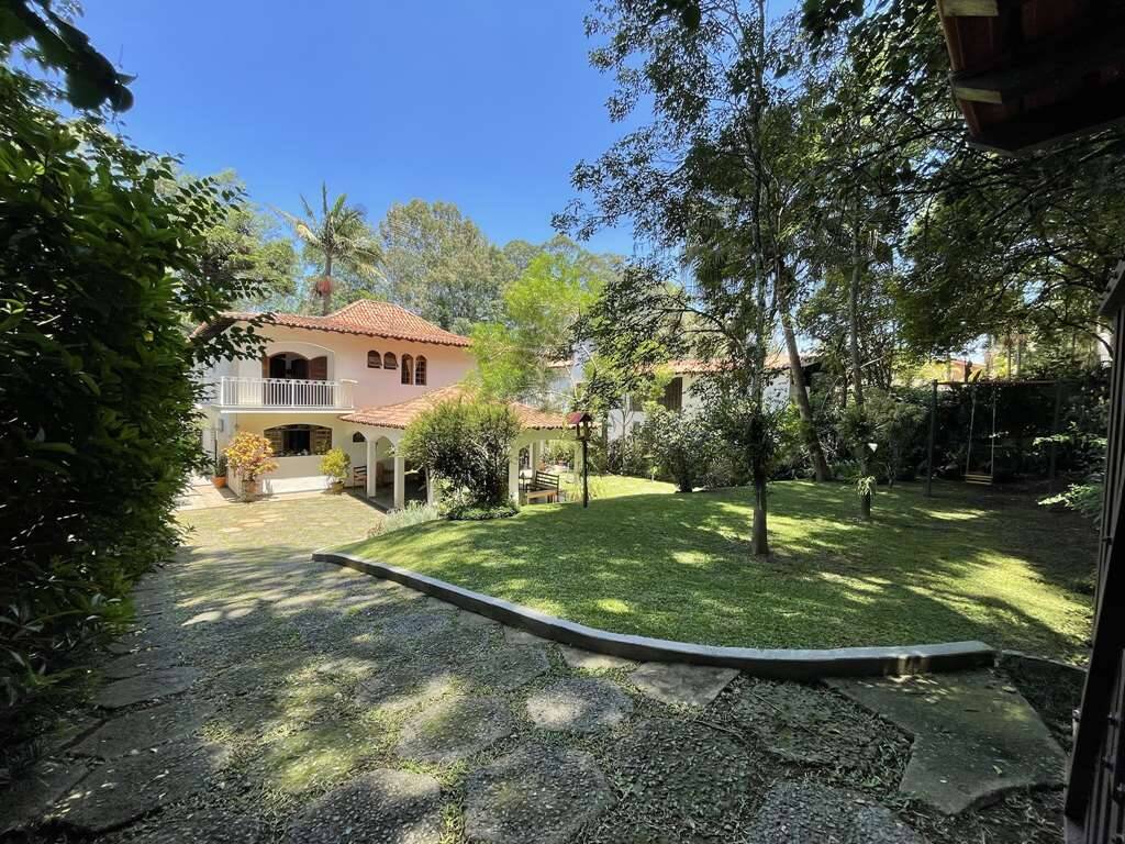 Casa de Condomínio à venda com 4 quartos, 542m² - Foto 4