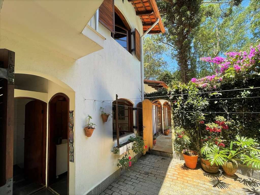 Casa de Condomínio à venda com 4 quartos, 542m² - Foto 59