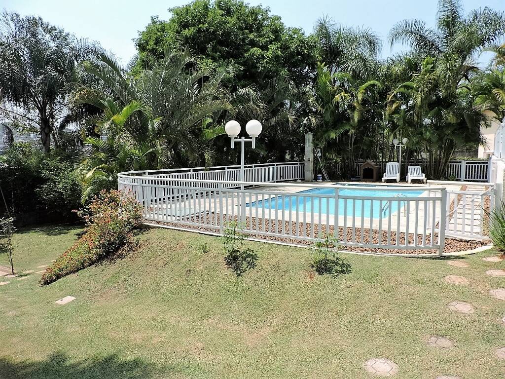 Casa de Condomínio à venda com 4 quartos, 400m² - Foto 22