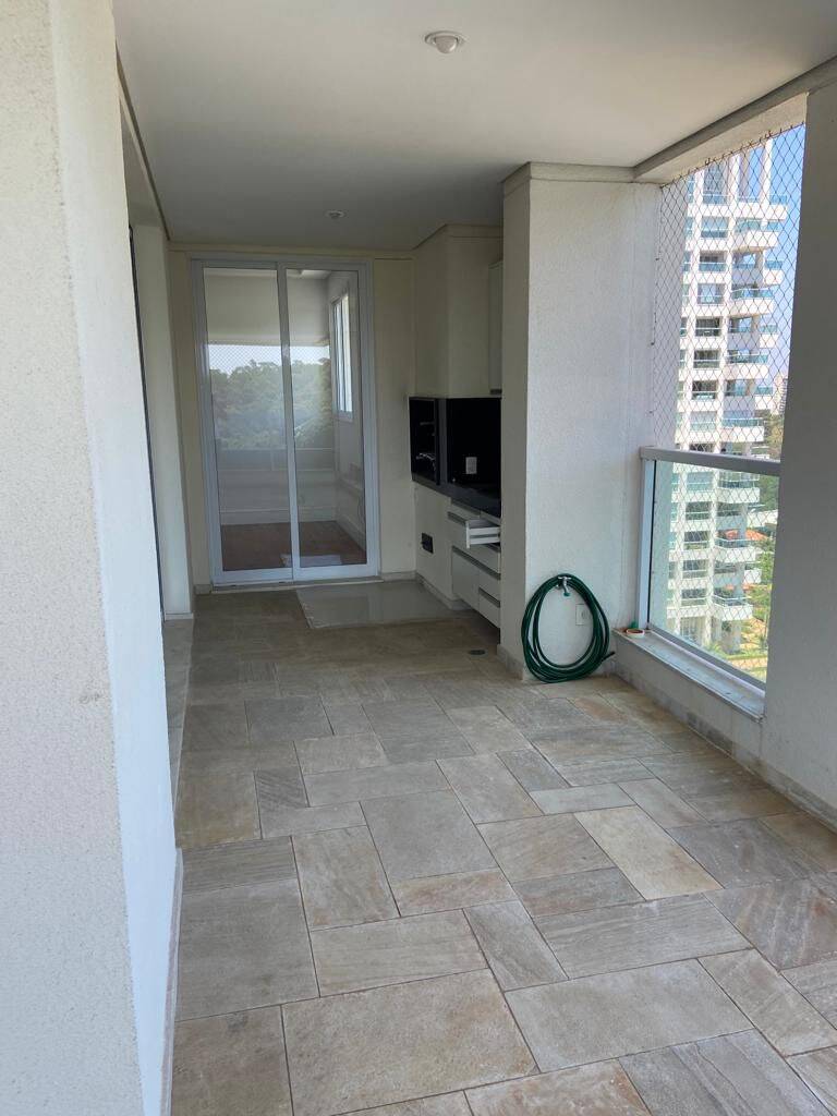 Apartamento para alugar com 4 quartos, 367m² - Foto 12