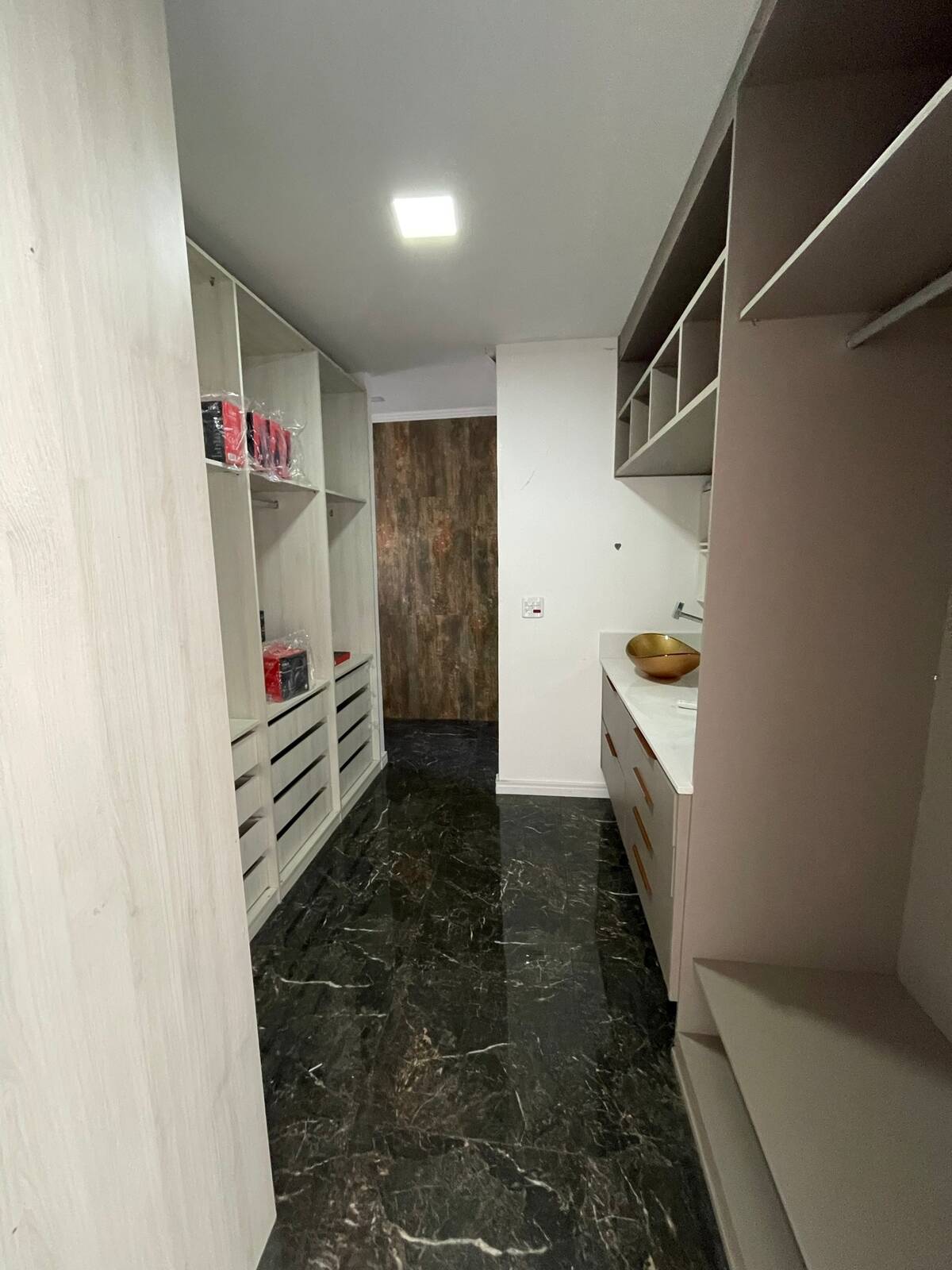 Casa à venda com 3 quartos, 270m² - Foto 14