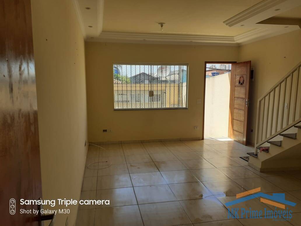 Sobrado à venda com 2 quartos, 85m² - Foto 1