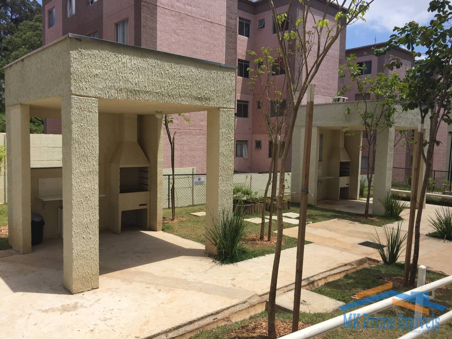 Apartamento à venda com 2 quartos, 40m² - Foto 16