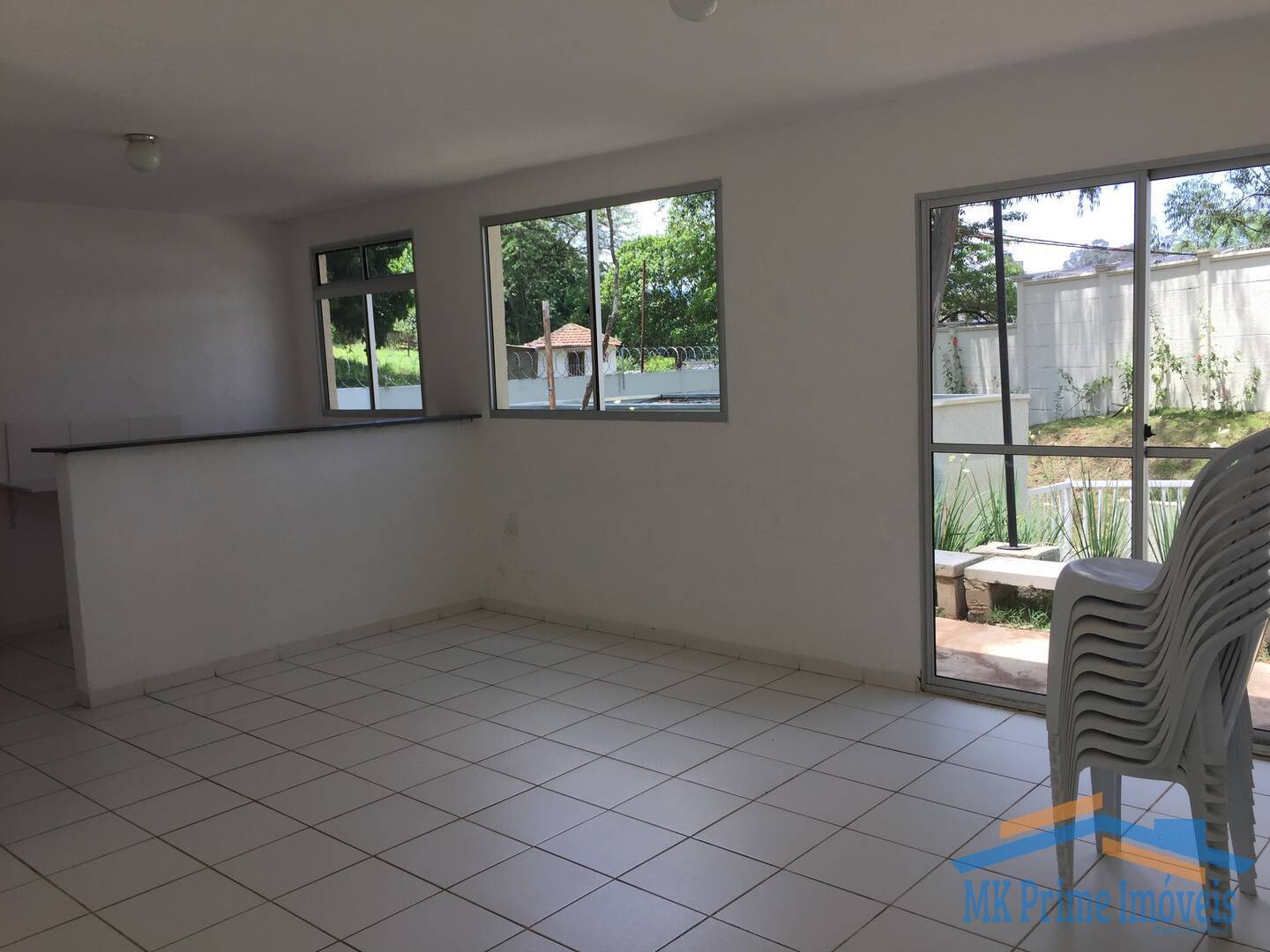 Apartamento à venda com 2 quartos, 40m² - Foto 22