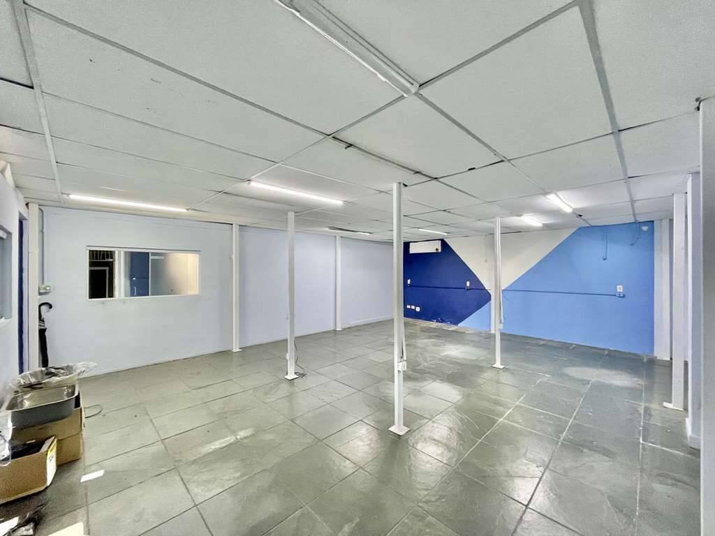 Depósito-Galpão-Armazém para alugar, 585m² - Foto 18