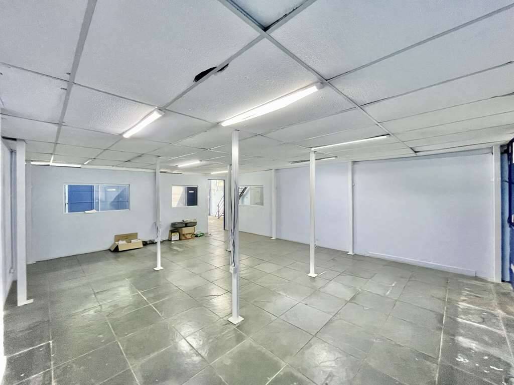 Depósito-Galpão-Armazém para alugar, 585m² - Foto 27