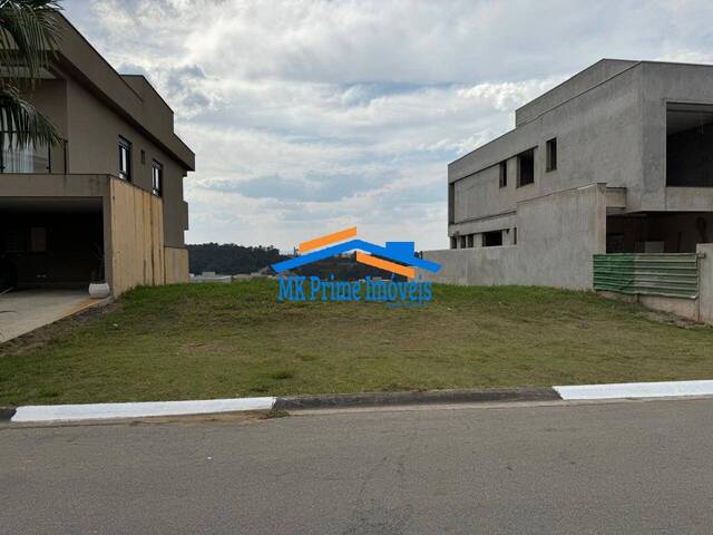 #11009 - Terreno em condomínio para Venda em Santana de Parnaíba - SP