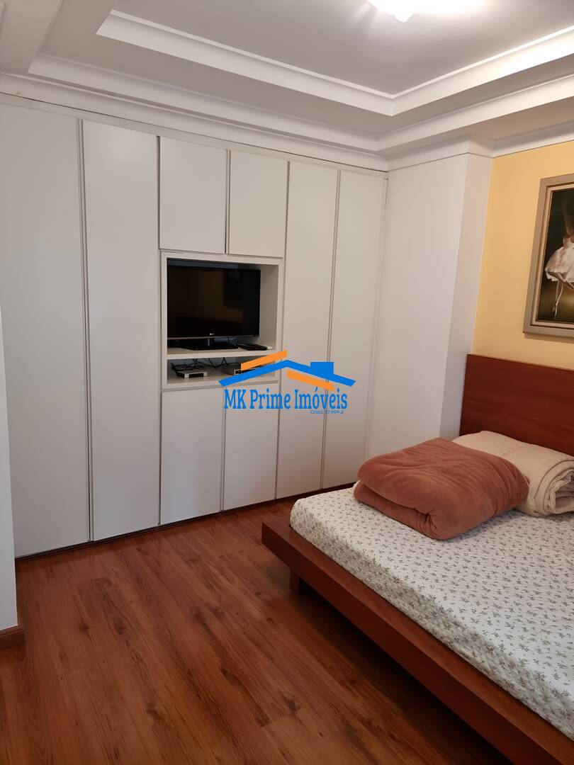 Casa de Condomínio para alugar com 5 quartos, 500m² - Foto 15