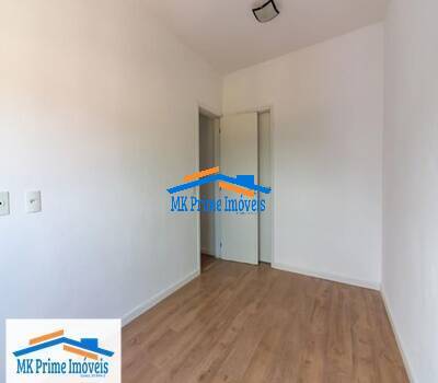 Apartamento à venda com 2 quartos, 60m² - Foto 2