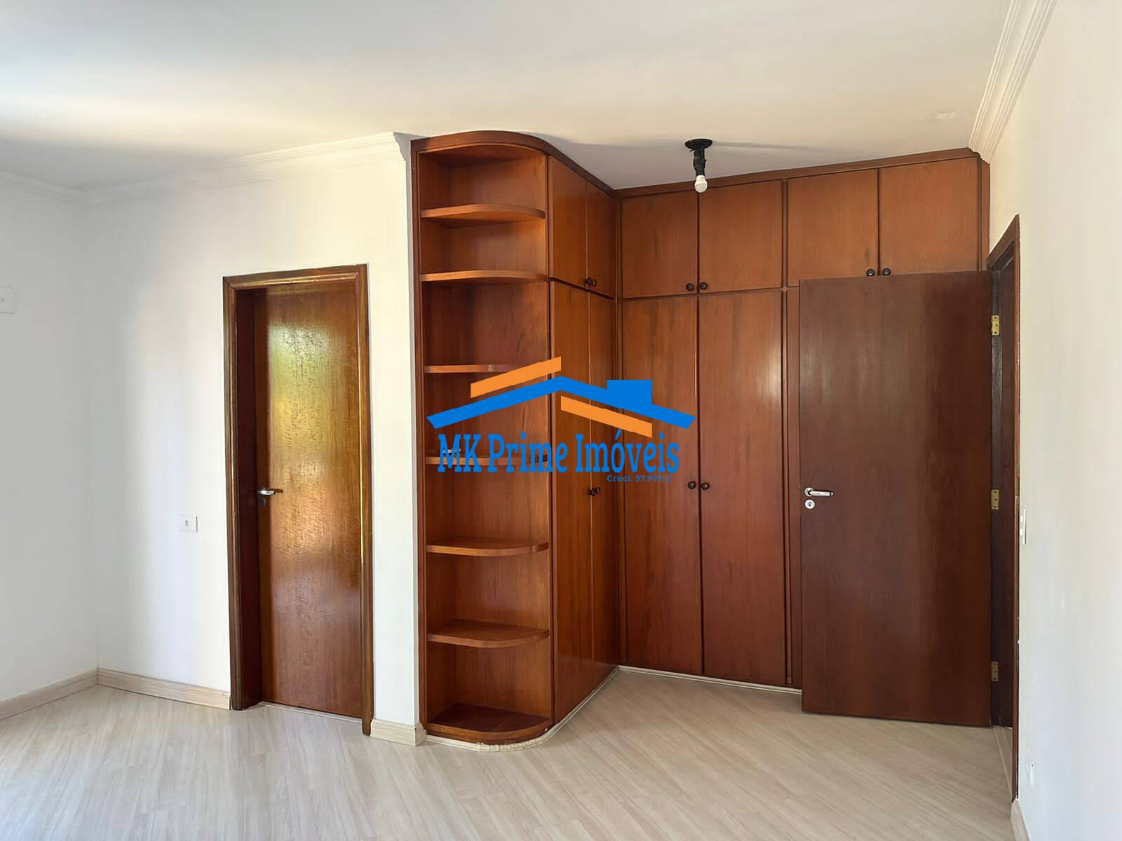 Casa de Condomínio para alugar com 4 quartos, 460m² - Foto 45