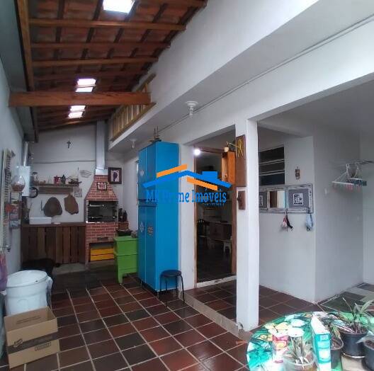 Casa à venda com 3 quartos, 114m² - Foto 24