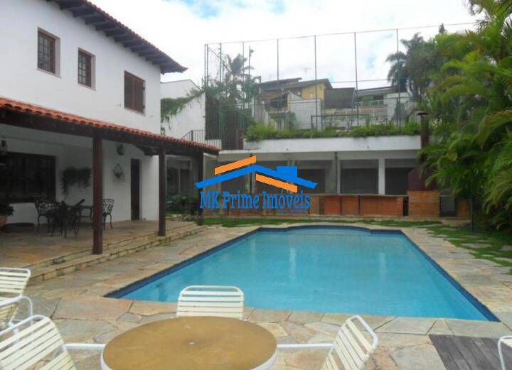 Casa de Condomínio à venda com 4 quartos, 641m² - Foto 1