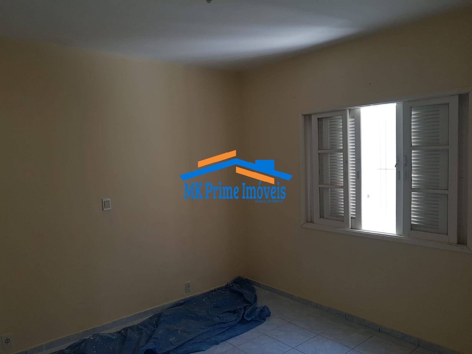 Casa à venda com 2 quartos, 180m² - Foto 10