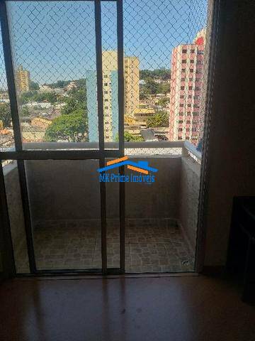 Apartamento à venda com 3 quartos, 67m² - Foto 2