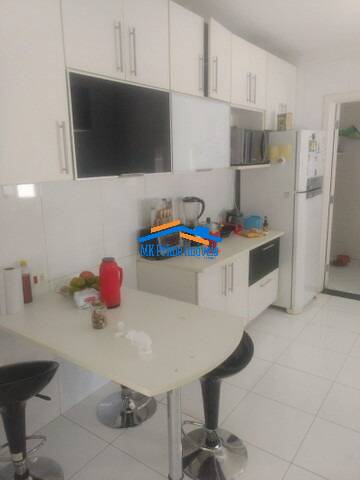 Casa de Condomínio à venda com 4 quartos, 300m² - Foto 5