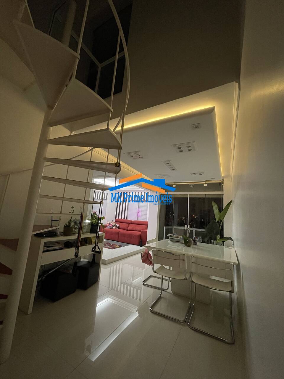 Apartamento à venda com 2 quartos, 110m² - Foto 8