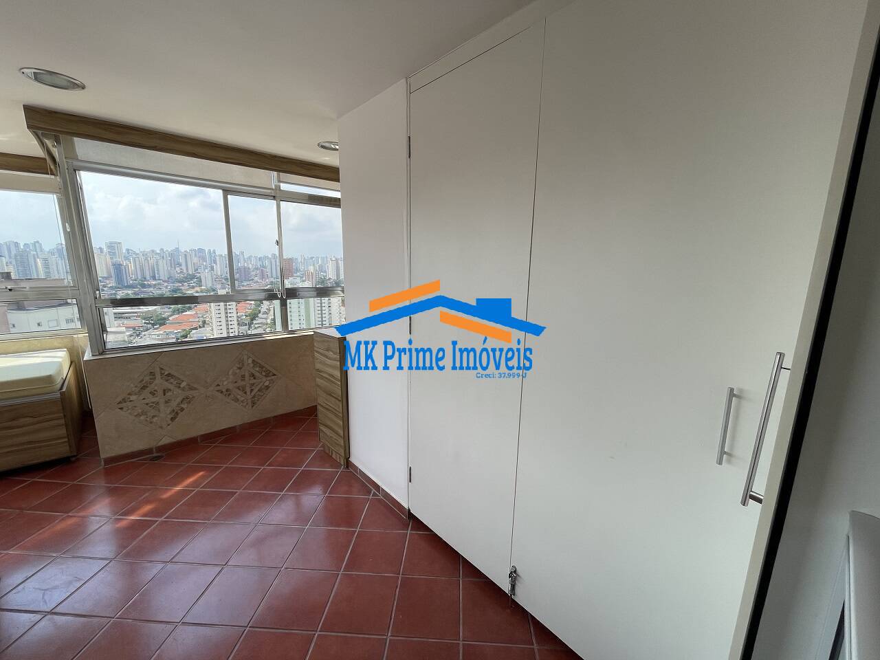 Apartamento à venda com 2 quartos, 110m² - Foto 39