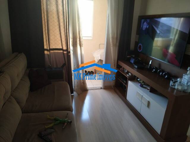 Apartamento à venda com 3 quartos, 68m² - Foto 2