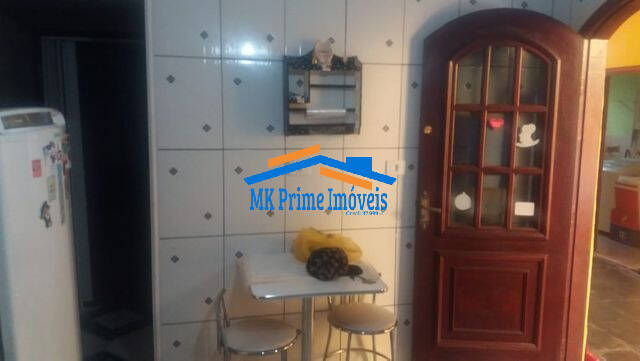 Casa à venda com 4 quartos, 100m² - Foto 16