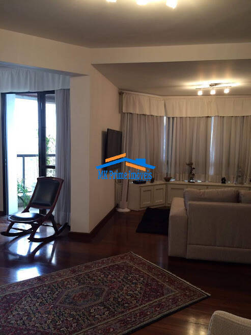 Apartamento à venda com 4 quartos, 200m² - Foto 16