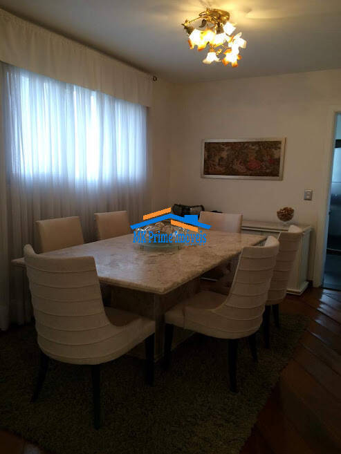 Apartamento à venda com 4 quartos, 200m² - Foto 17