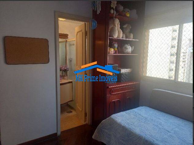 Apartamento à venda com 4 quartos, 166m² - Foto 12