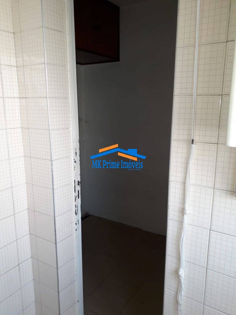 Apartamento à venda com 3 quartos, 95m² - Foto 17