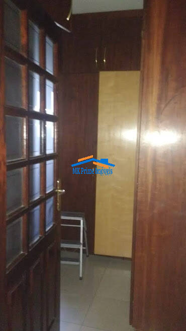 Sobrado à venda com 6 quartos, 560m² - Foto 9