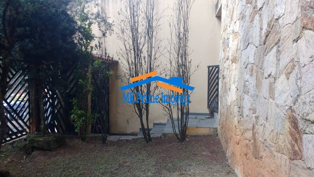 Sobrado à venda com 6 quartos, 560m² - Foto 18