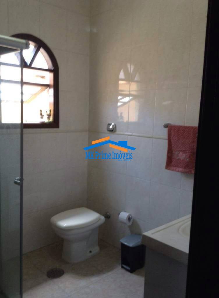 Casa à venda com 3 quartos, 198m² - Foto 21