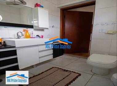 Sobrado à venda com 4 quartos, 201m² - Foto 31