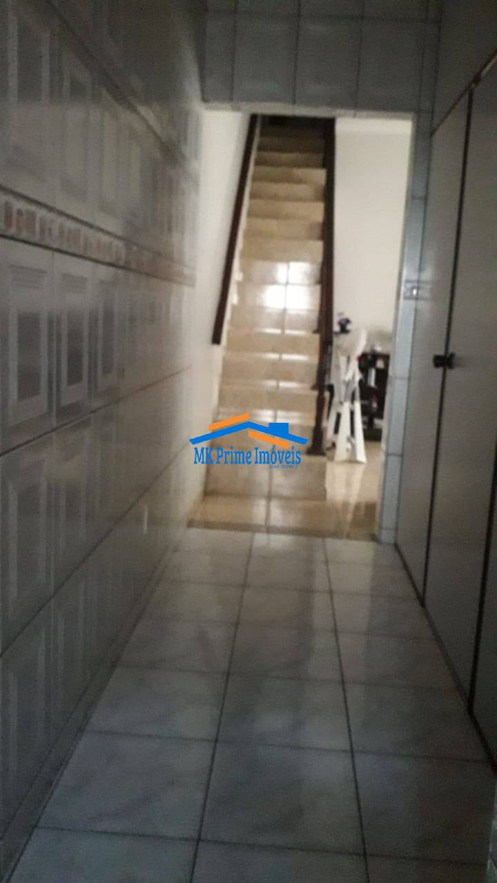 Sobrado à venda com 6 quartos, 244m² - Foto 21