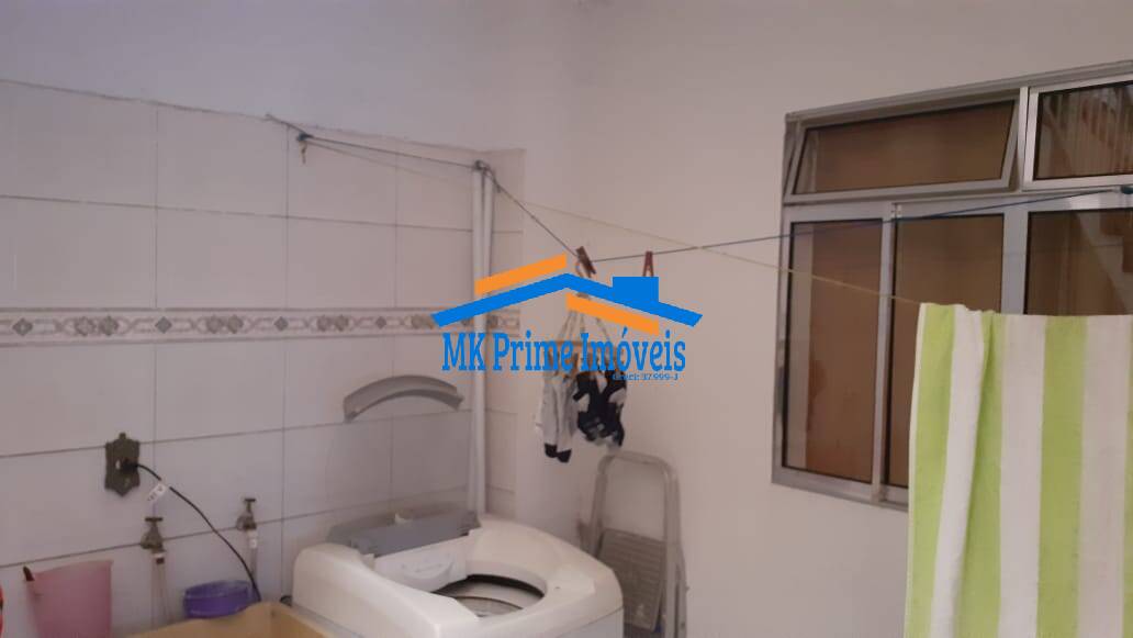 Casa à venda com 3 quartos, 250m² - Foto 19