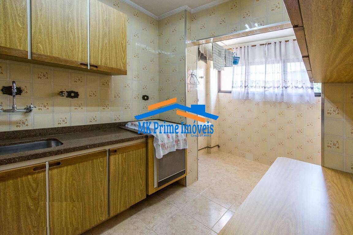 Apartamento à venda com 2 quartos, 70m² - Foto 8