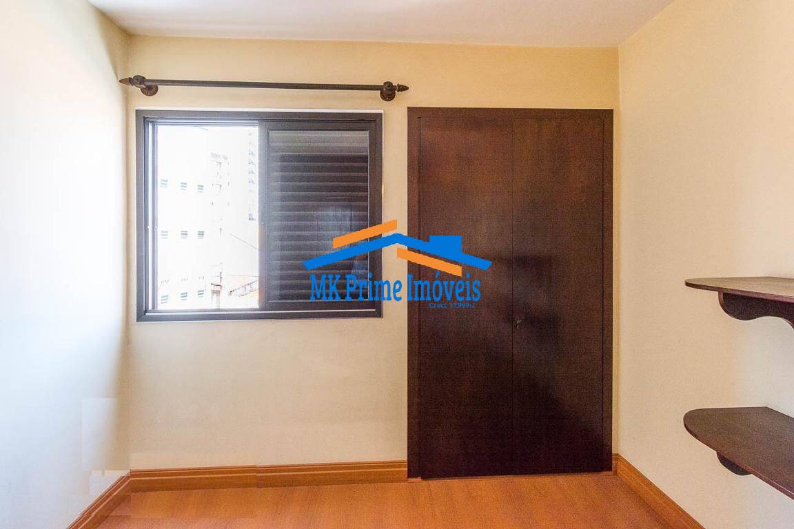 Apartamento à venda com 2 quartos, 70m² - Foto 13