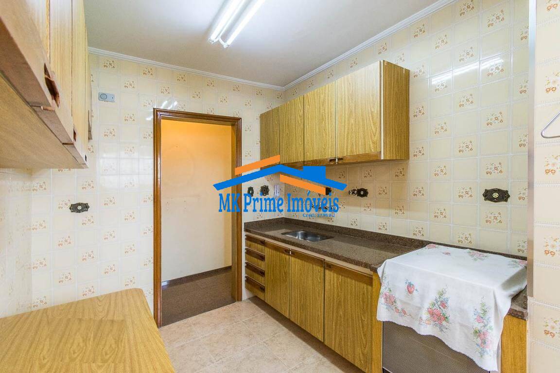 Apartamento à venda com 2 quartos, 70m² - Foto 9